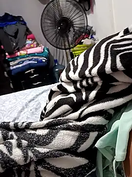 culona2417 online show from January 8, 9:55 am