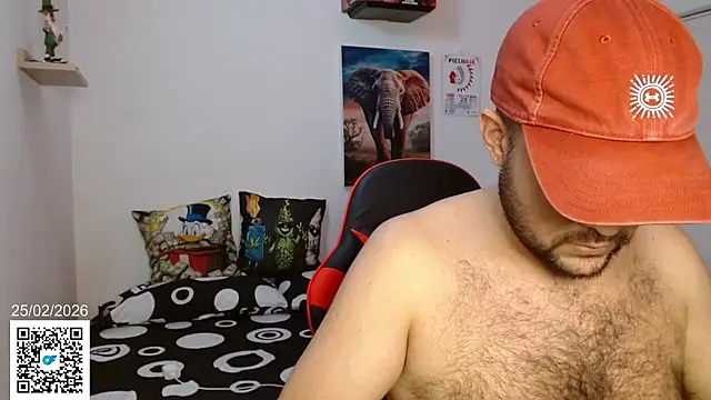 holegape online show from February 25, 8:40 pm