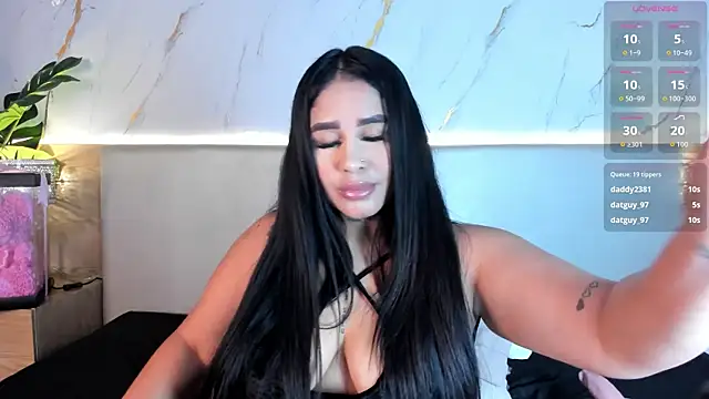 Snapshot of Julietaa_1 chatting on July 28, 12:48 pm Julietaa 1 online show from July 28, 12:48 pm