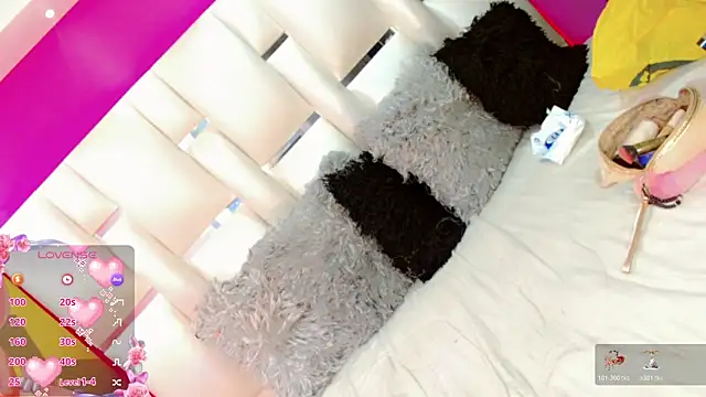 Snapshot of Sammy_Rouss_ chatting on December 17, 4:07 am Sammy Rouss online show from December 17, 4:07 am