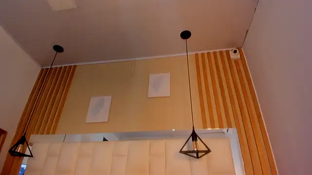 Snapshot of vanessa__garcia chatting on December 3, 12:47 pm vanessa garcia online show from December 3, 12:47 pm