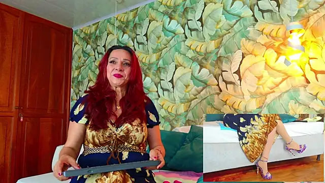 Snapshot of Madame_Angelic_1 chatting on July 16, 4:07 am Madame Angelic 1 online show from July 16, 4:07 am