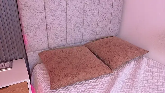 Kattie sweet1 online show from February 20, 1:11 pm