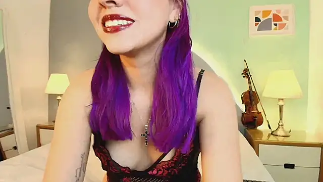 Emilyroth online show from June 10, 7:02 pm