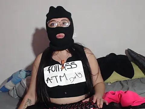 Snapshot of Dirty_sammy01 chatting on November 29, 5:21 am Dirty sammy01 online show from November 29, 5:21 am