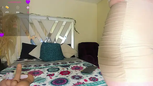 samantha dimou online show from January 14, 8:14 pm