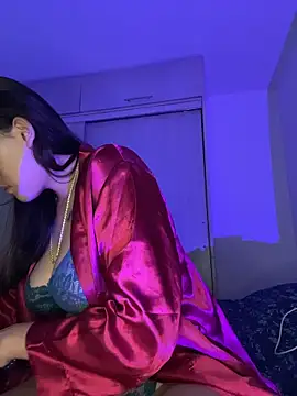 Snapshot of Samantafoxx_ chatting on December 13, 9:09 pm Samantafoxx online show from December 13, 9:09 pm