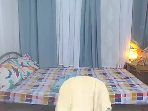 SamaraMillers online show from January 8, 7:38 pm