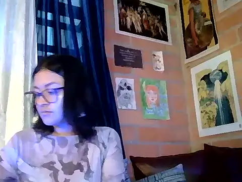 Winter 111 online show from December 4, 10:29 pm