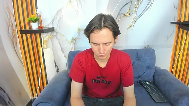 Aaron LatinMen2 online show from December 3, 8:07 pm