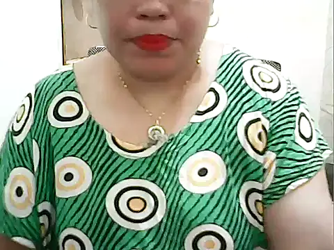 cutechubby online show from March 1, 7:54 am