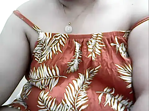 cutechubby online show from May 7, 11:26 am