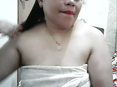 cutechubby online show from May 9, 11:37 am