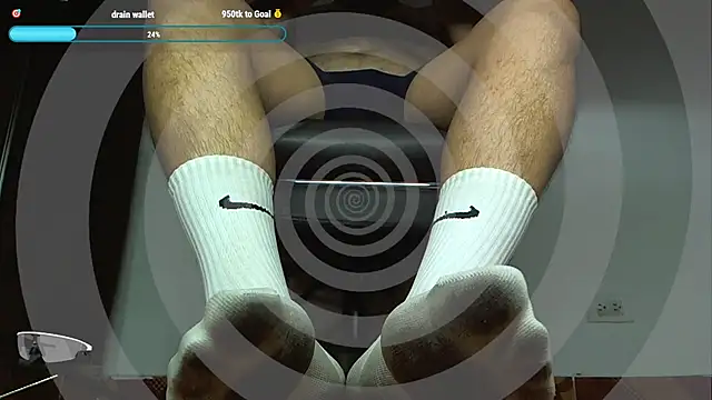 Snapshot of Alphacashmaster777 chatting on June 17, 4:48 am Alphacashmaster777 online show from June 17, 4:48 am