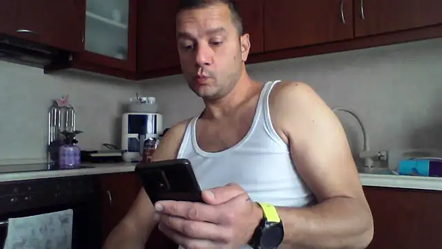 Snapshot of Billakos chatting on May 21, 7:59 am Billakos online show from May 21, 7:59 am