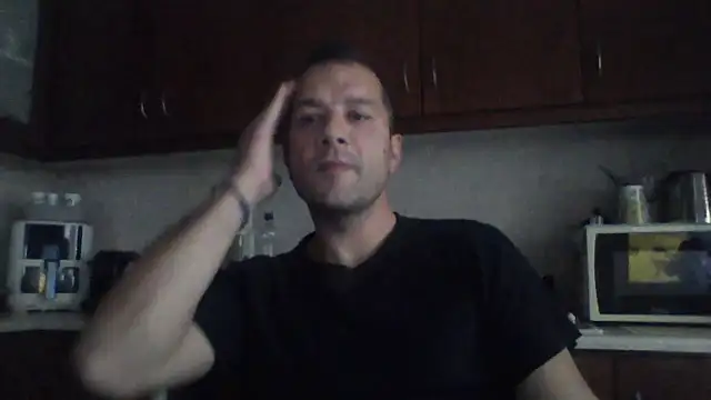 Snapshot of Billakos chatting on May 24, 3:50 pm Billakos online show from May 24, 3:50 pm
