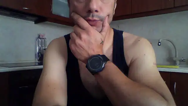 Snapshot of Billakos chatting on June 11, 9:29 am Billakos online show from June 11, 9:29 am