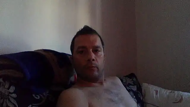 Snapshot of Billakos chatting on June 14, 2:52 pm Billakos online show from June 14, 2:52 pm