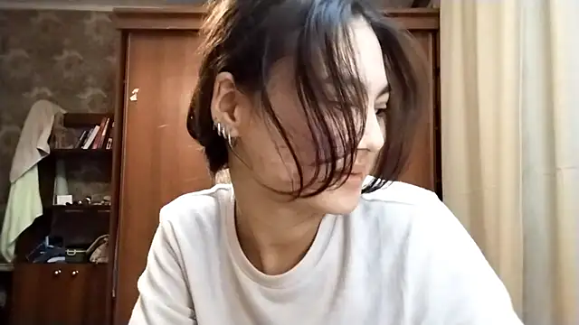 Snapshot of ArianeRandy chatting on November 26, 3:13 pm ArianeRandy online show from November 26, 3:13 pm