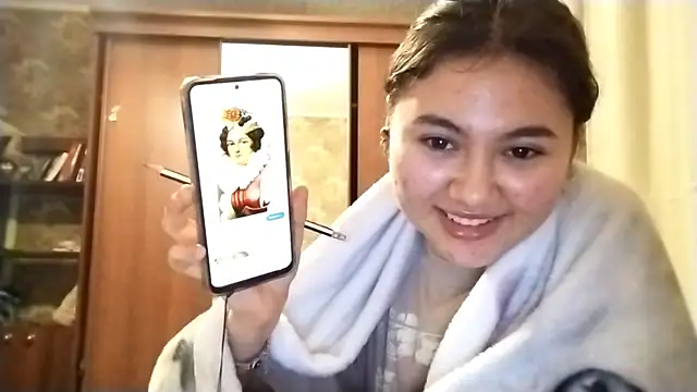 Snapshot of ArianeRandy chatting on December 2, 3:29 pm ArianeRandy online show from December 2, 3:29 pm