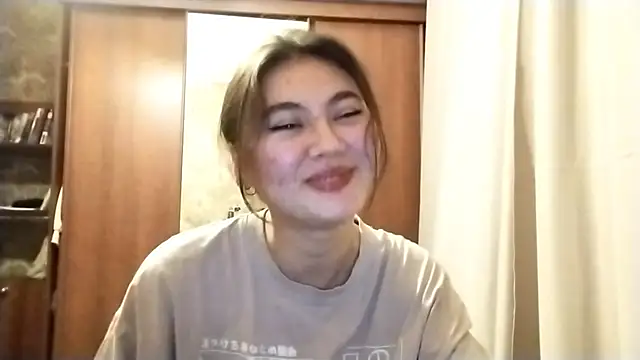 Snapshot of ArianeRandy chatting on December 16, 3:06 pm ArianeRandy online show from December 16, 3:06 pm