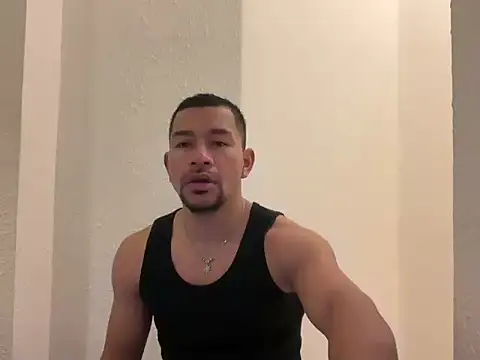 esleider12 online show from December 16, 8:08 am