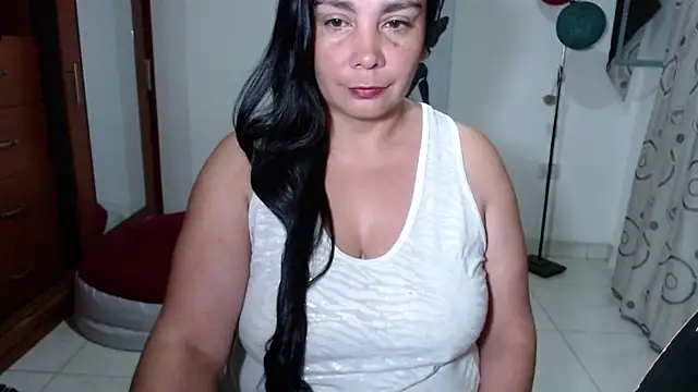 vivian-milf online show from May 1, 1:43 am