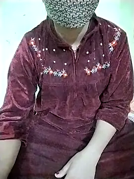 Snapshot of RASHMI_SHARMA9 chatting on November 29, 5:43 am RASHMI SHARMA9 online show from November 29, 5:43 am