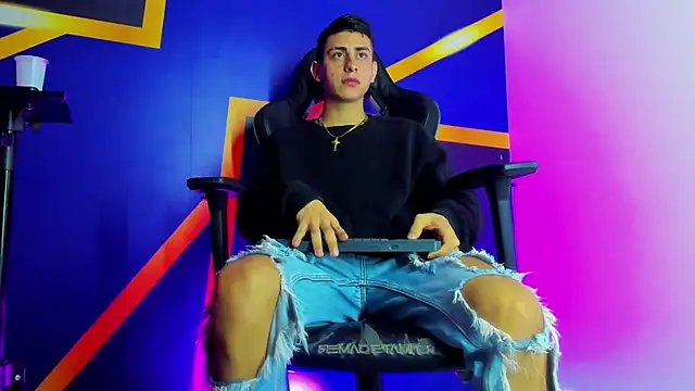 twink scott  online show from November 30, 4:27 am