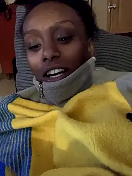 Snapshot of ___Hannah___ chatting on December 5, 3:20 pm Hannah online show from December 5, 3:20 pm