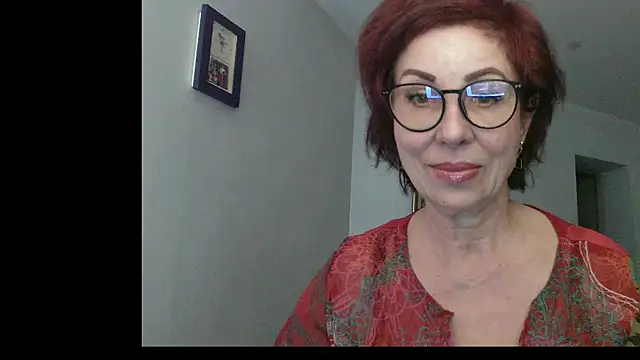 Snapshot of Kelly_Flurr chatting on December 4, 9:29 am Kelly Flurr online show from December 4, 9:29 am