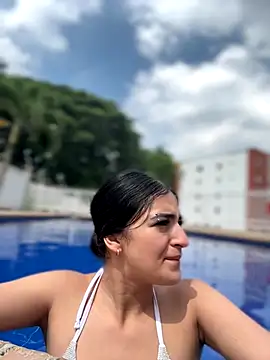 allisonn parker26 online show from December 3, 6:28 pm