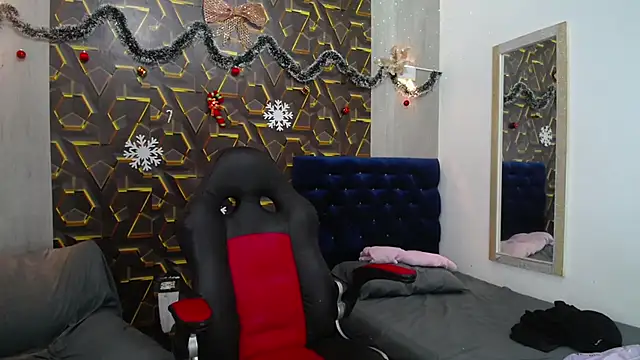 kim curlyy online show from January 15, 1:59 pm