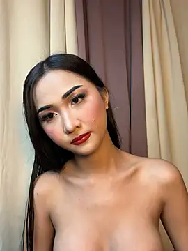 Snapshot of Diannellove chatting on June 23, 5:00 pm Diannellove online show from June 23, 5:00 pm