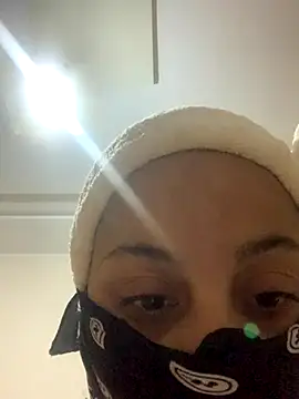 Snapshot of Ghizosexx69 chatting on December 1, 6:57 pm Ghizosexx69 online show from December 1, 6:57 pm