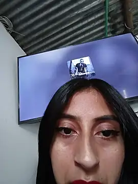 Snapshot of Im_Kloe chatting on November 27, 7:05 pm Im Kloe online show from November 27, 7:05 pm