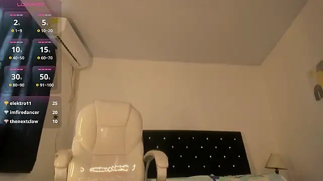 Snapshot of miiyaako_ds chatting on November 29, 12:52 pm miiyaako ds online show from November 29, 12:52 pm