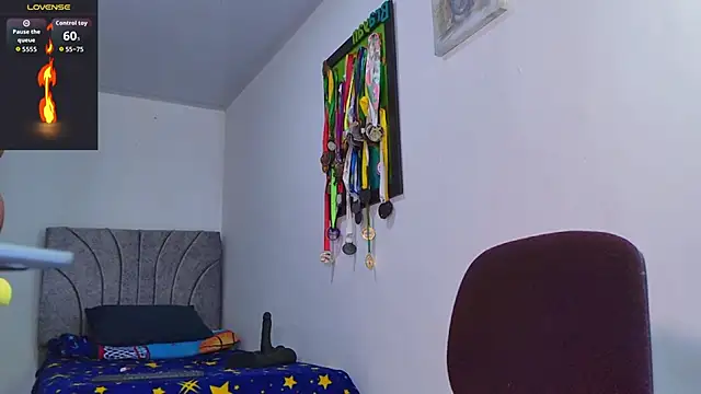 Snapshot of Bryan_robayo5 chatting on July 28, 1:32 pm Bryan robayo5 online show from July 28, 1:32 pm