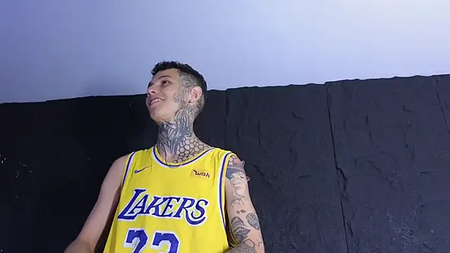 Paulo 527 online show from January 5, 9:07 pm