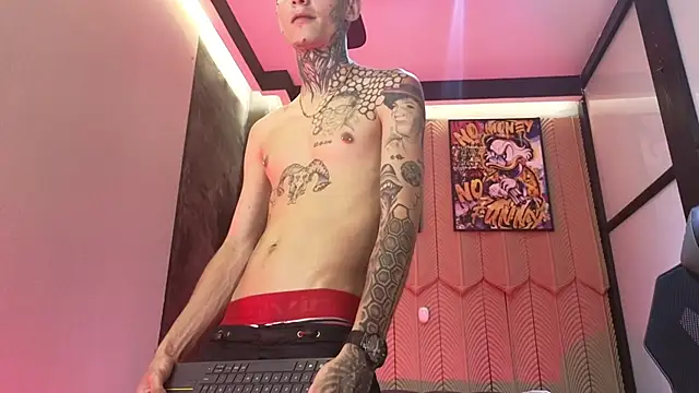 Paulo 527 online show from February 15, 8:38 pm