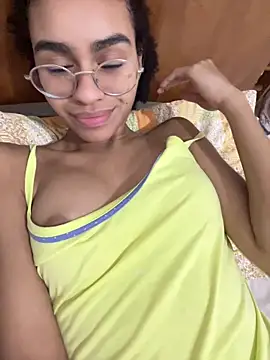 Snapshot of malditaLM chatting on April 18, 4:16 am malditaLM online show from April 18, 4:16 am