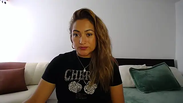 ximenaxcite19 online show from February 18, 1:18 pm