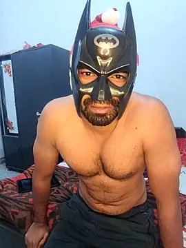 Snapshot of Amit22122 chatting on December 23, 1:36 am Amit22122 online show from December 23, 1:36 am