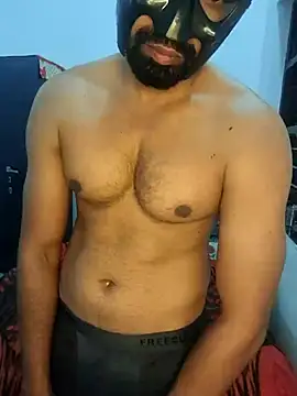 Snapshot of Amit22122 chatting on January 15, 12:26 am Amit22122 online show from January 15, 12:26 am