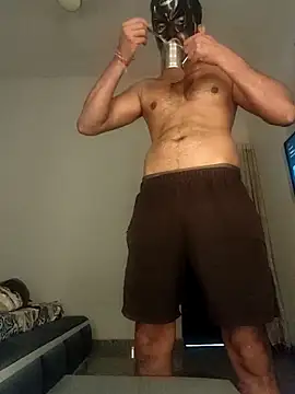 Snapshot of Amit22122 chatting on March 1, 3:08 am Amit22122 online show from March 1, 3:08 am