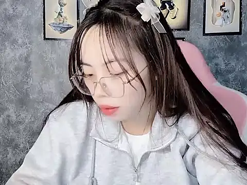 Aria5999 online show from December 15, 7:40 pm