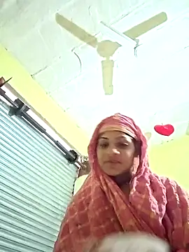 Snapshot of Janki_cute chatting on December 4, 8:34 am Janki cute online show from December 4, 8:34 am