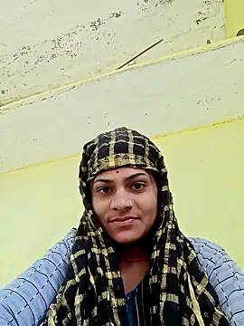 Snapshot of Janki_cute chatting on December 21, 7:48 am Janki cute online show from December 21, 7:48 am