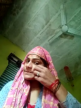 Snapshot of Janki_cute chatting on January 19, 8:40 am Janki cute online show from January 19, 8:40 am