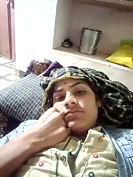 Snapshot of Janki_cute chatting on February 11, 4:23 pm Janki cute online show from February 11, 4:23 pm